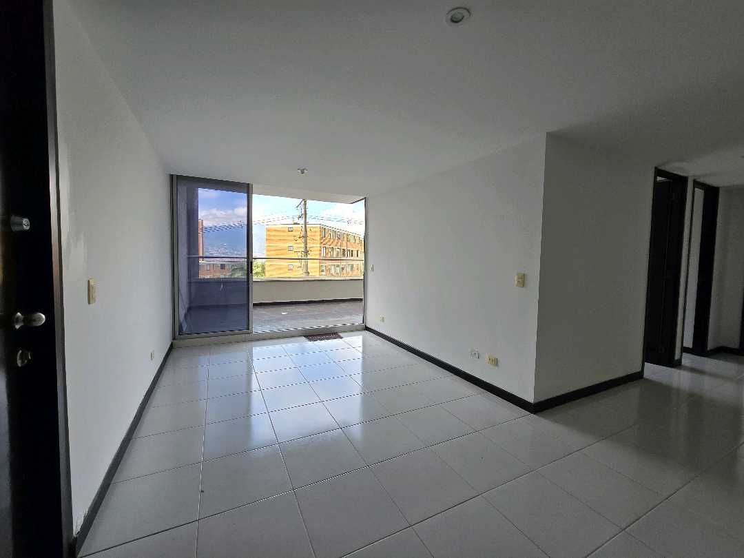 Arriendo apartamento loma del indio