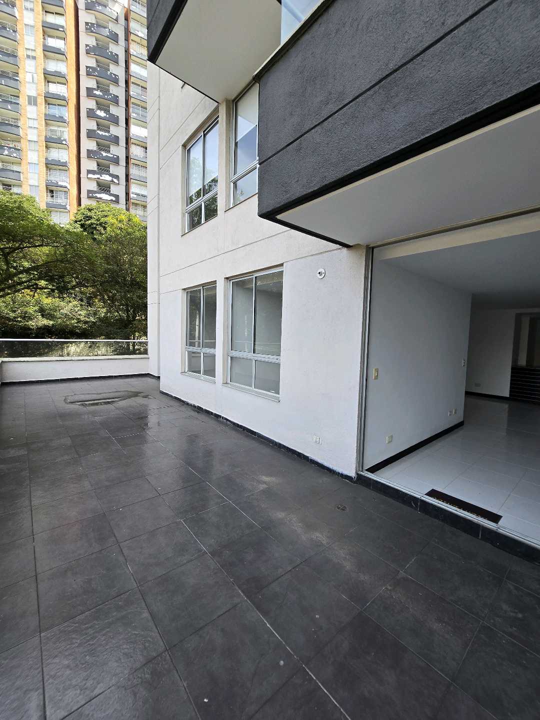 Arriendo apartamento loma del indio