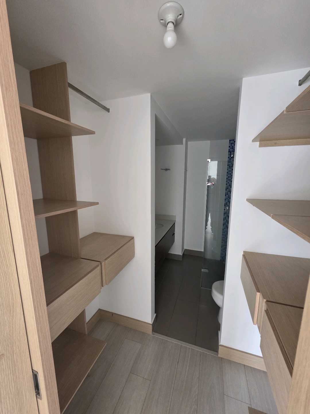 Arriendo apartamento loma del indio