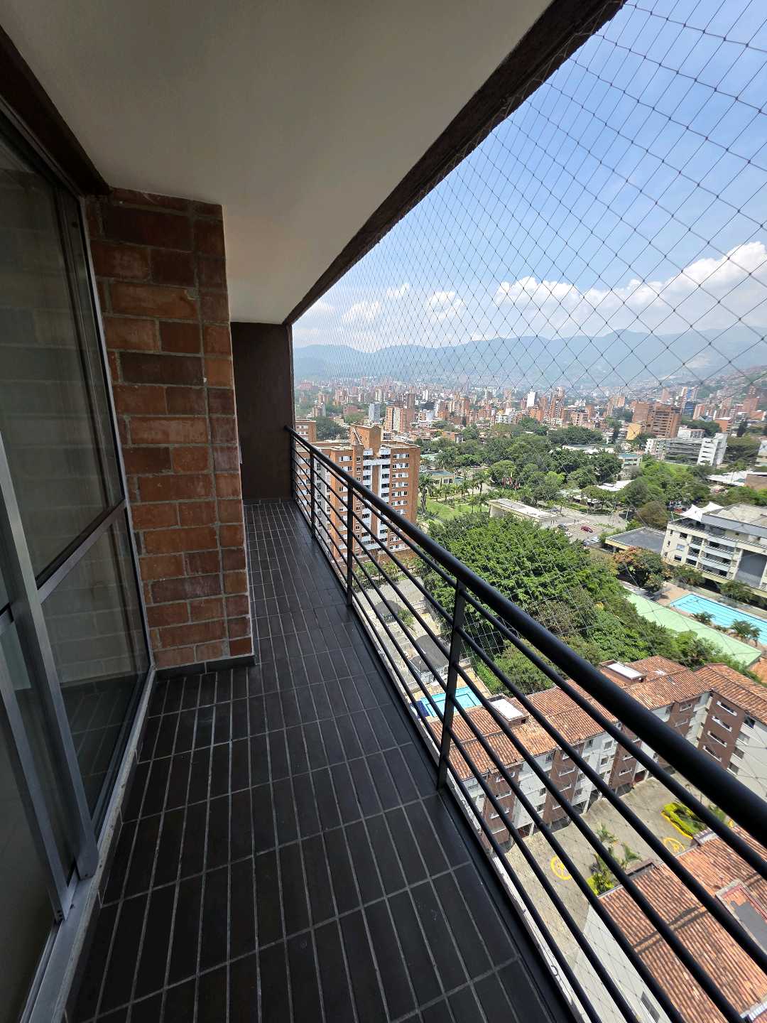 Arriendo apartamento los colores