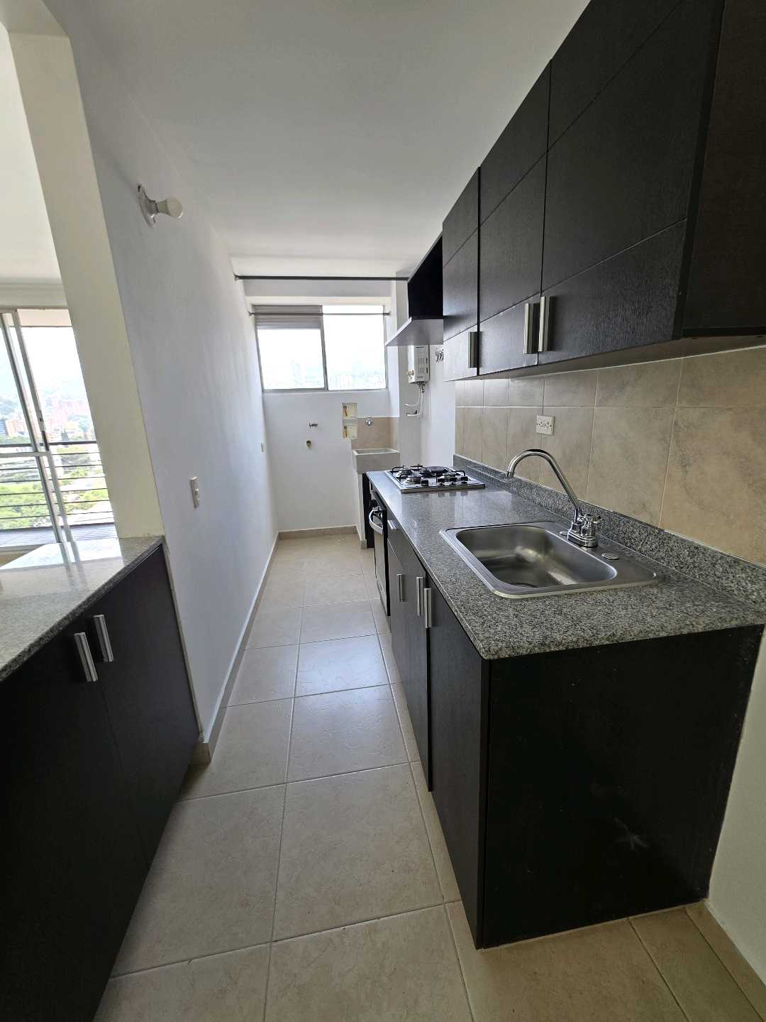 Arriendo apartamento los colores