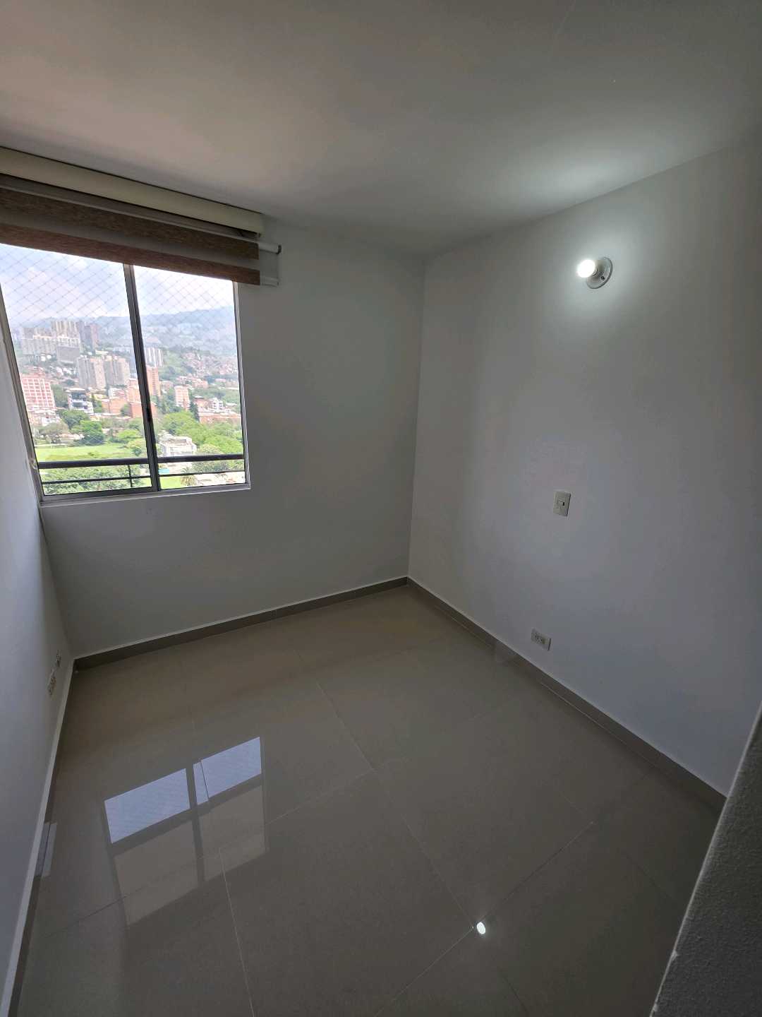 Arriendo apartamento los colores