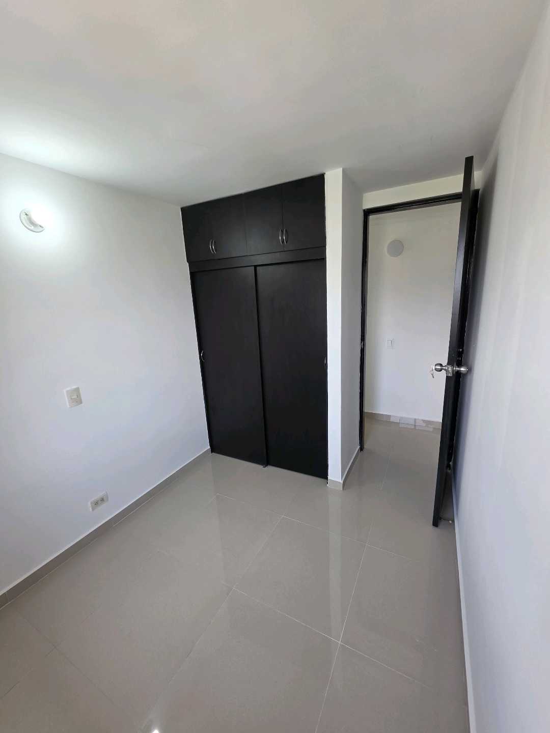 Arriendo apartamento los colores