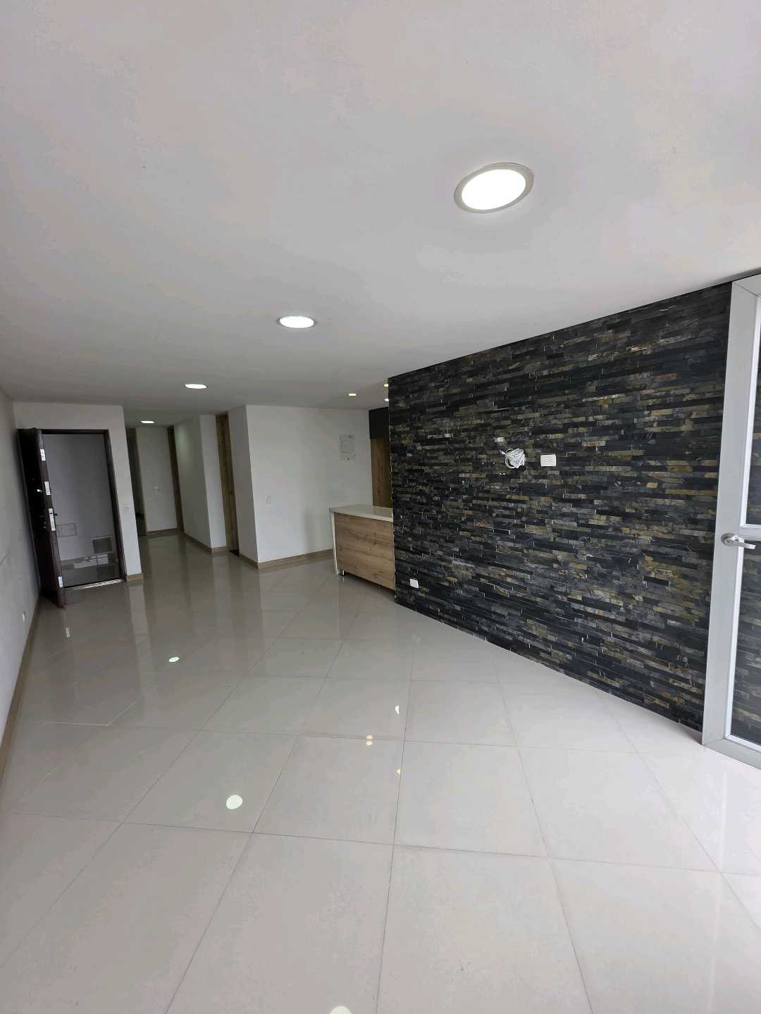 Arriendo apartamento los colores
