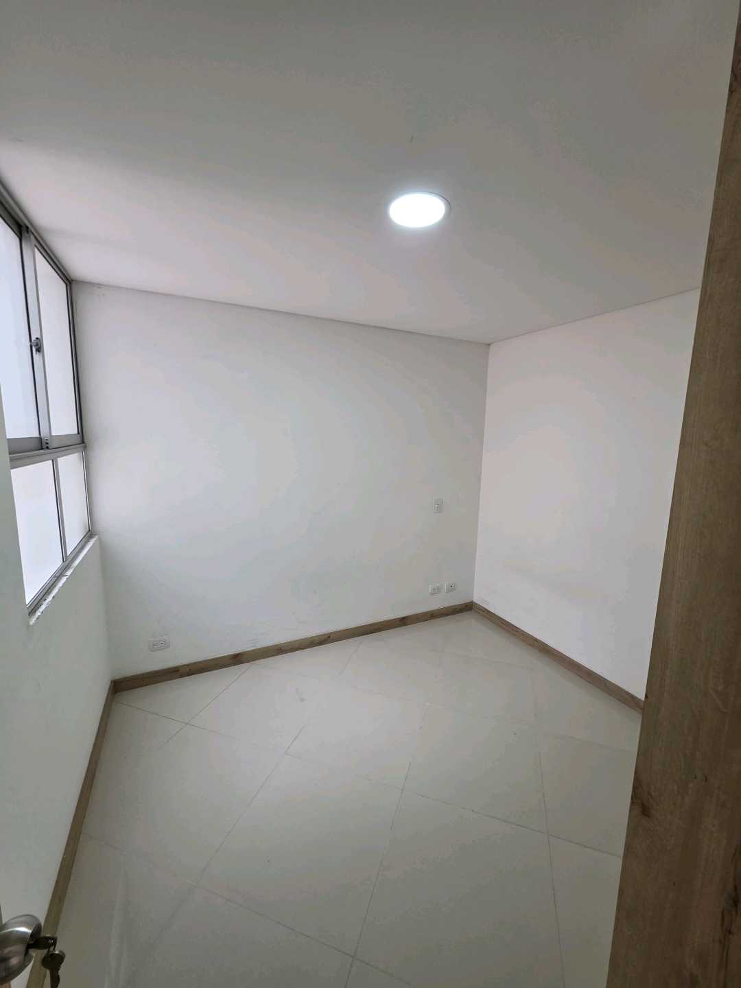 Arriendo apartamento los colores