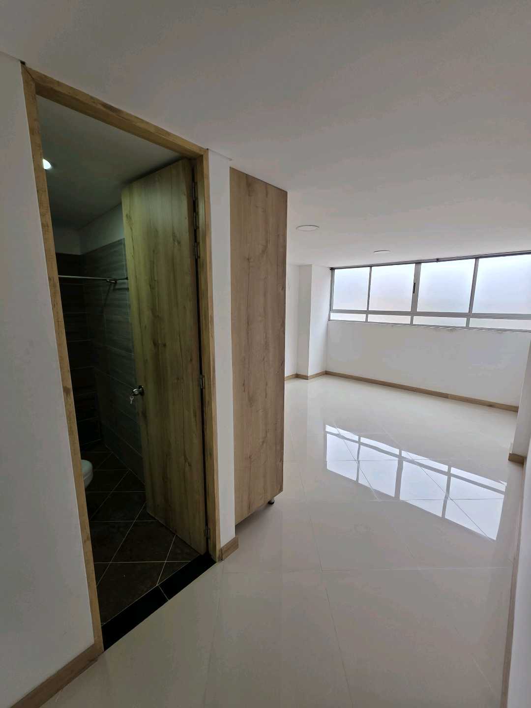 Arriendo apartamento los colores