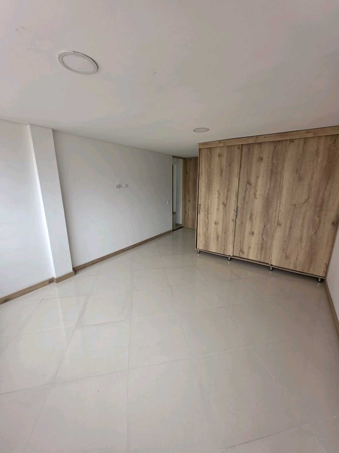 Arriendo apartamento los colores