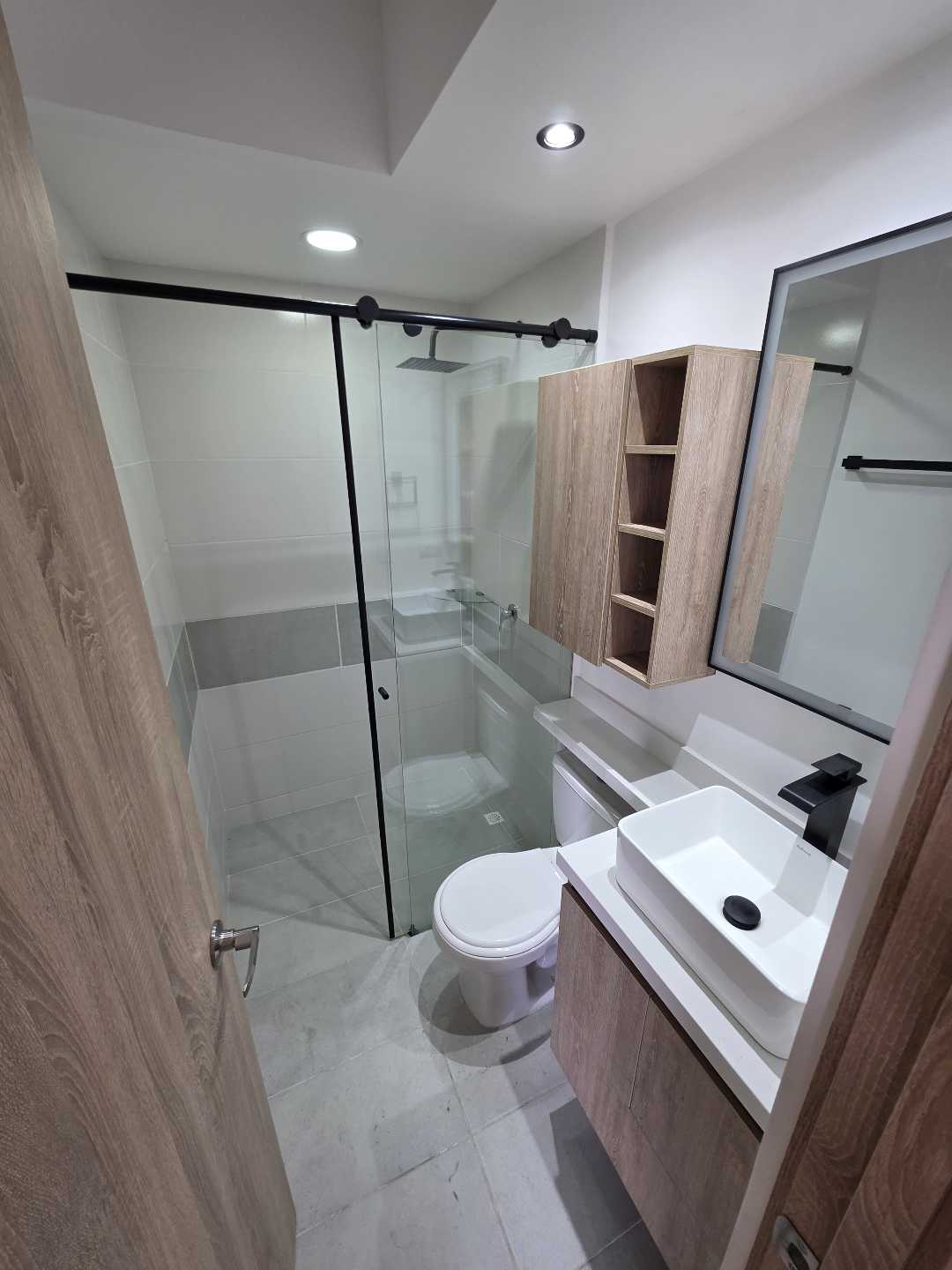 Arriendo apartamento pilarica
