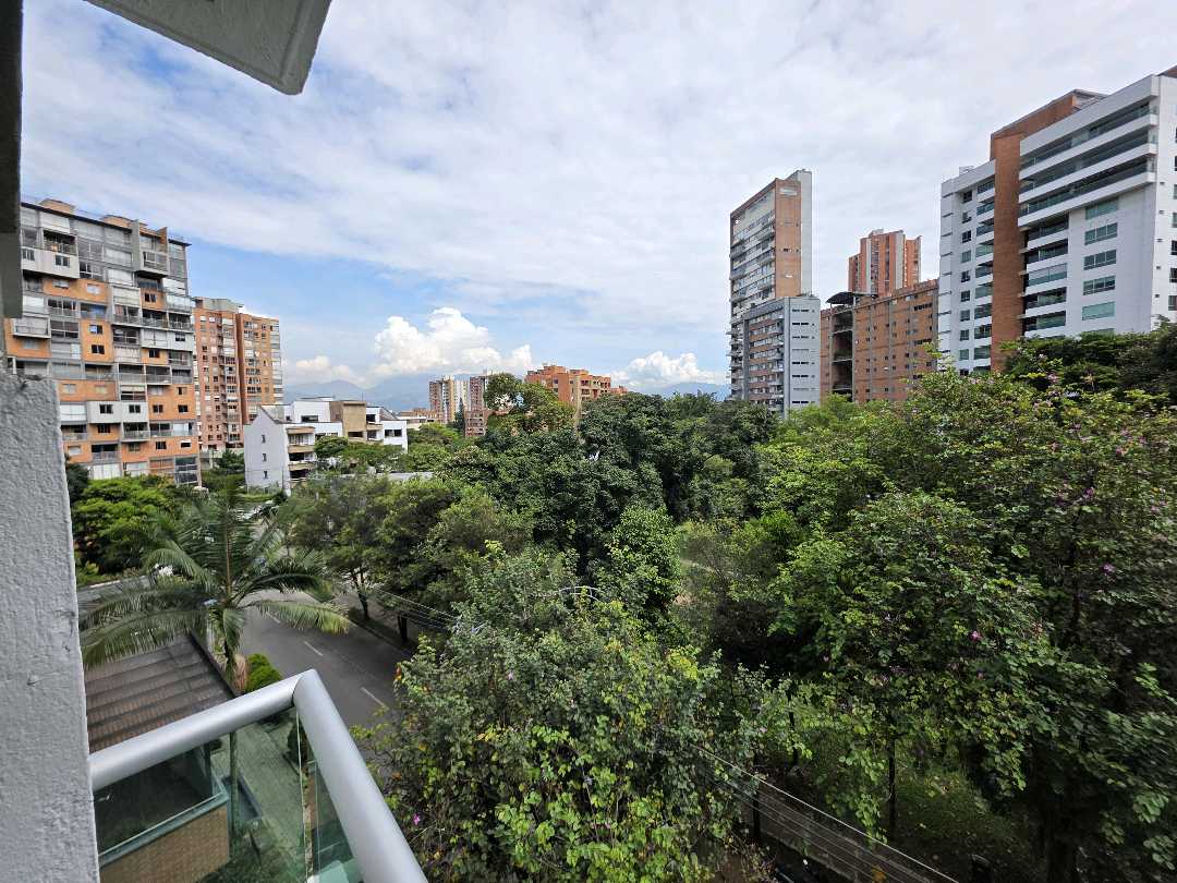 Arriendo apartamento poblado