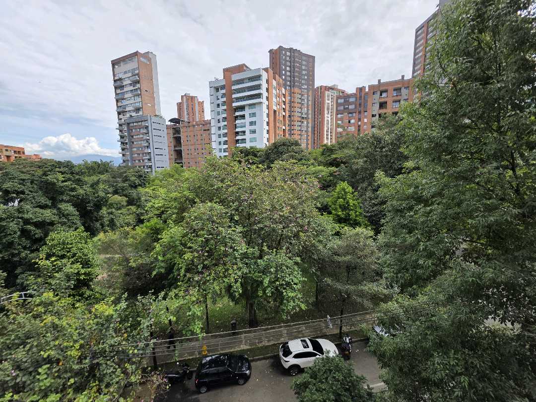 Arriendo apartamento poblado