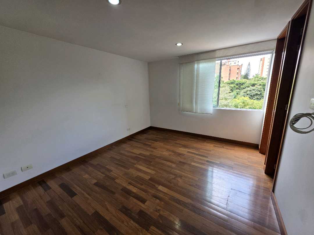 Arriendo apartamento poblado