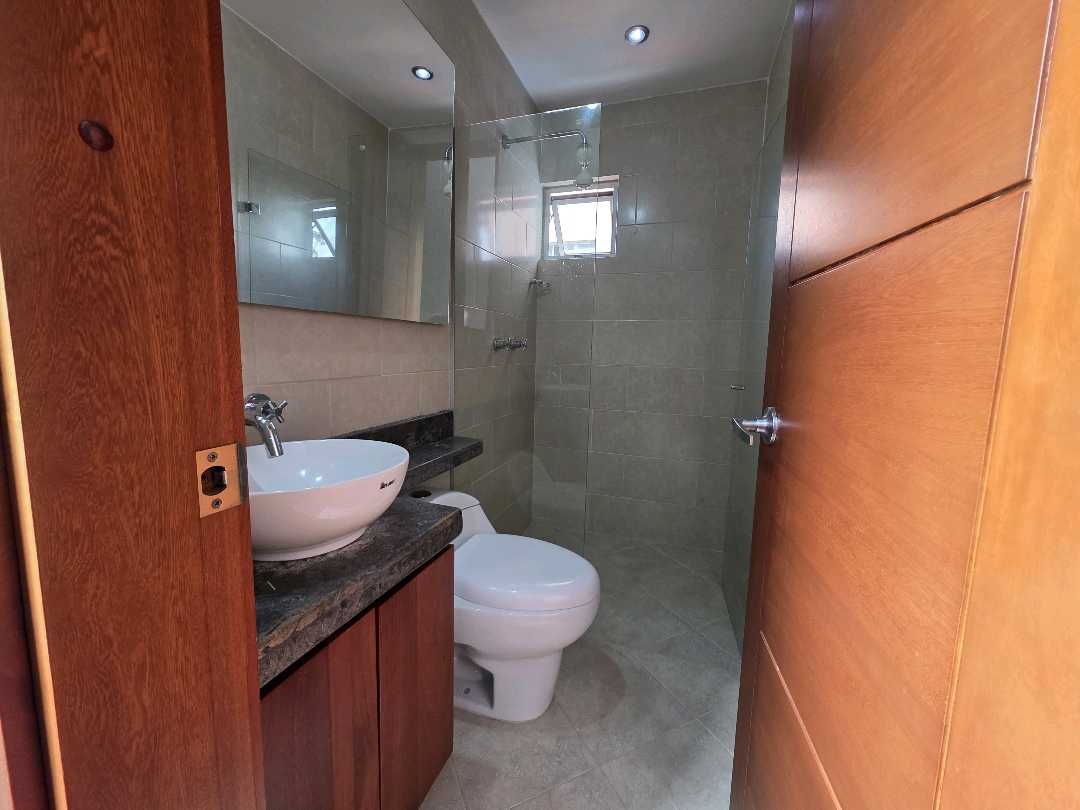 Arriendo apartamento poblado