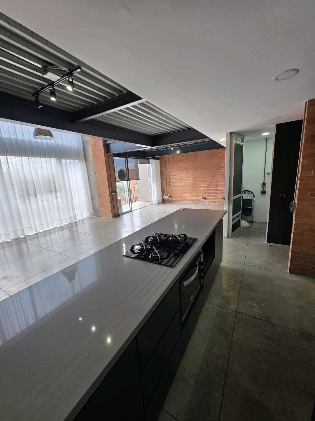 Arriendo apartamento poblado
