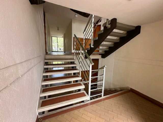 Arriendo apartamento Poblado cerca a la iglesia del Padre Marianito