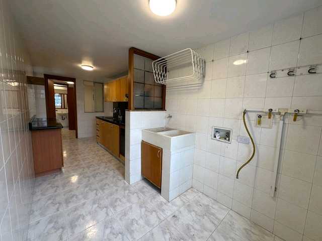 Arriendo apartamento Poblado cerca a la iglesia del Padre Marianito