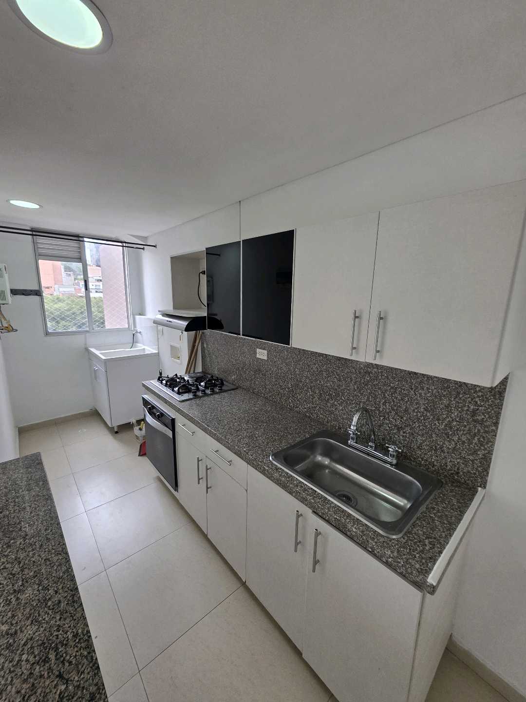 Arriendo apartamento sabaneta
