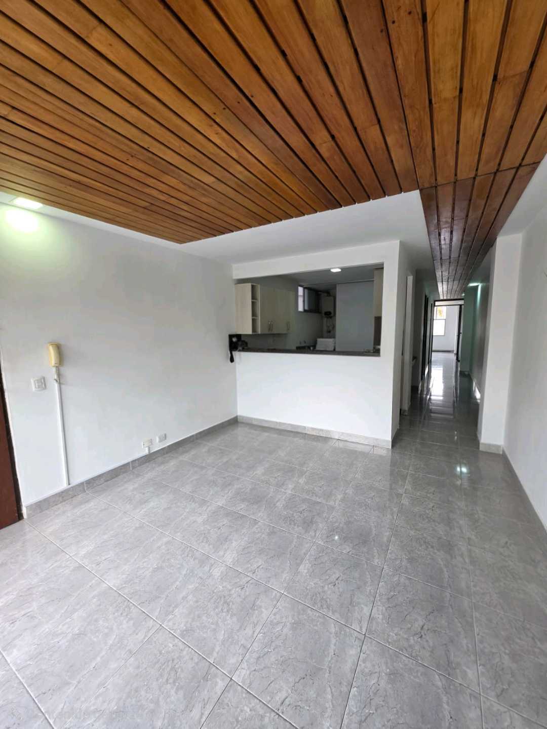 Arriendo apartamento sector calasanz