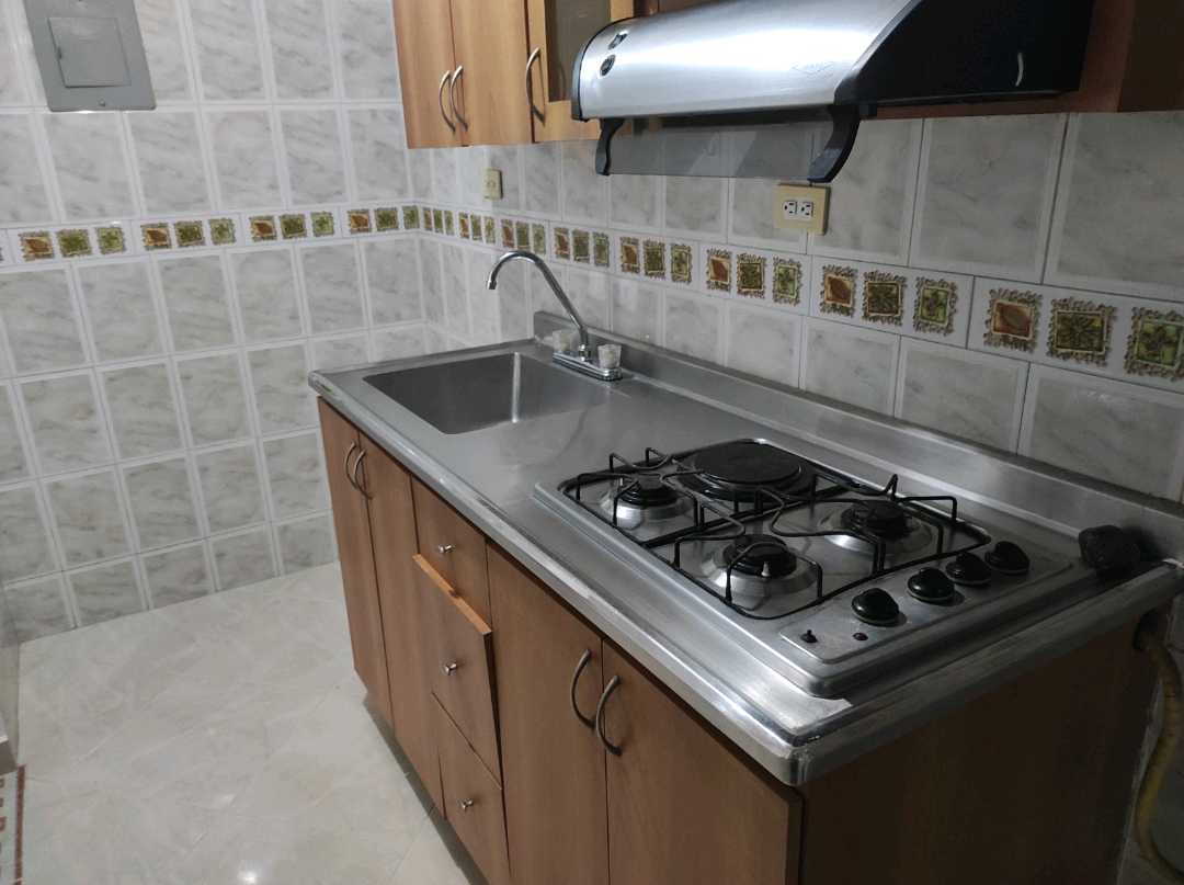 Arriendo apartamento sector colores