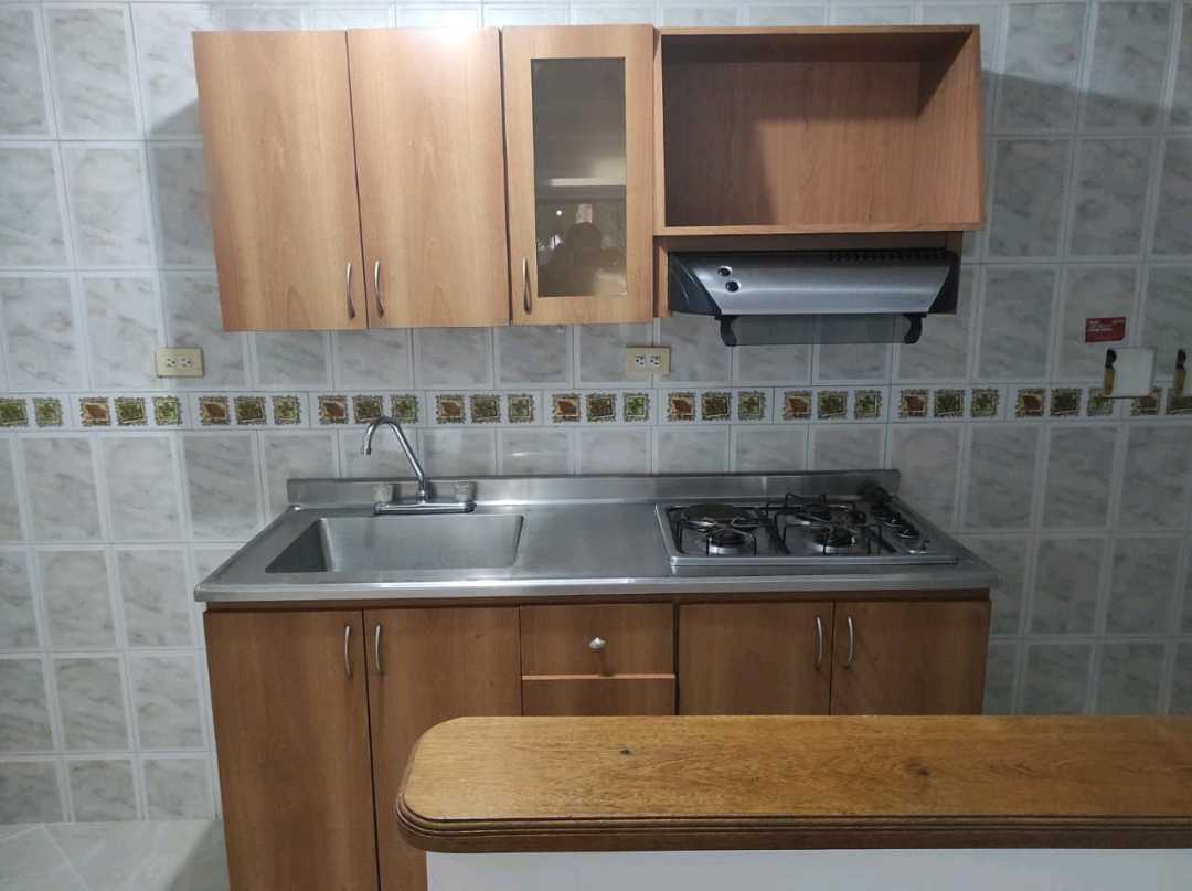 Arriendo apartamento sector colores