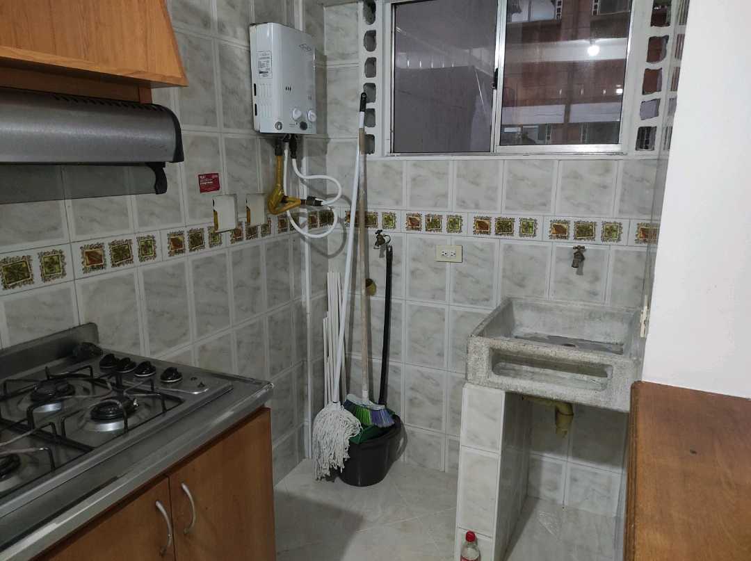 Arriendo apartamento sector colores