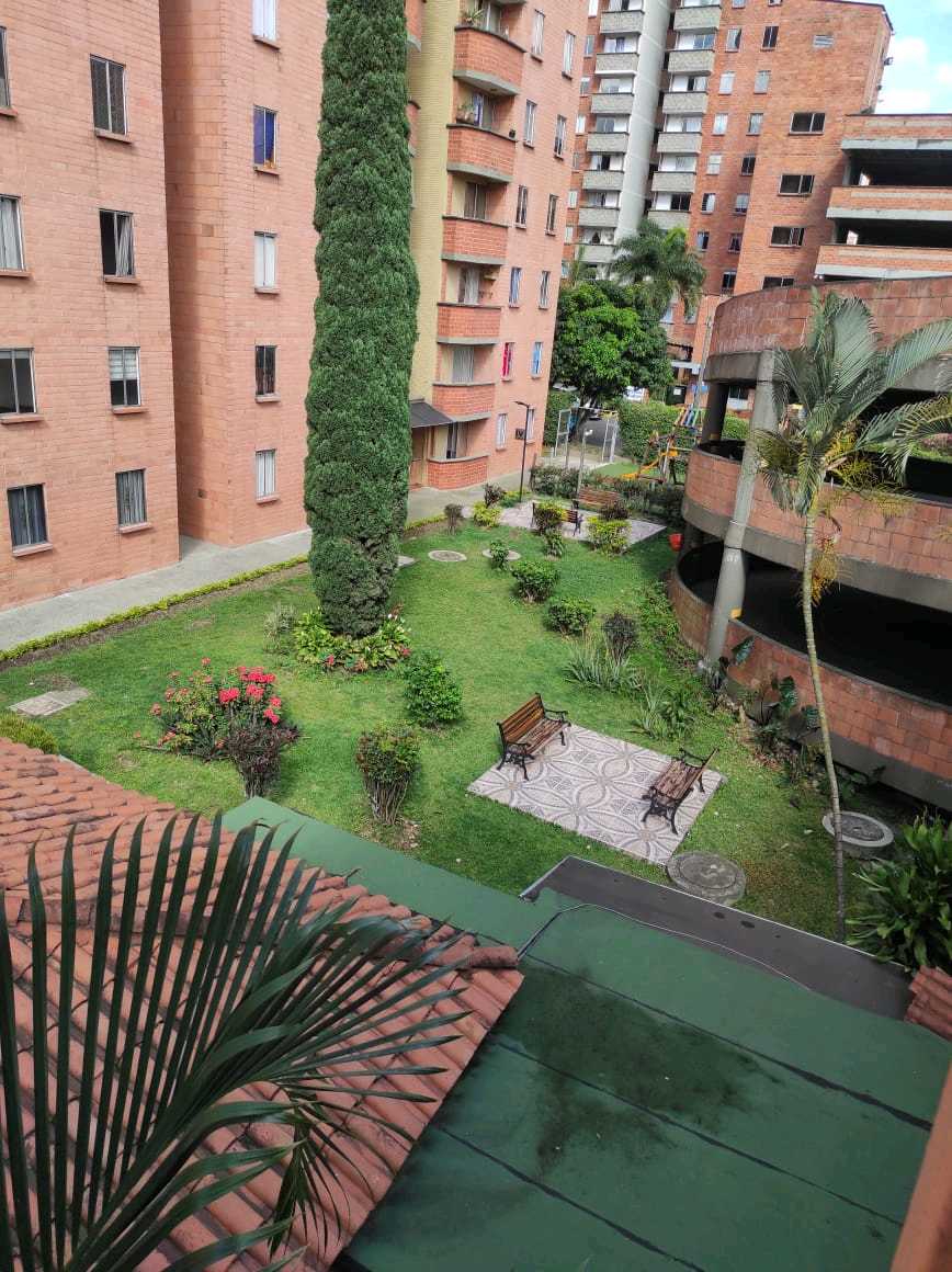 Arriendo apartamento sector colores