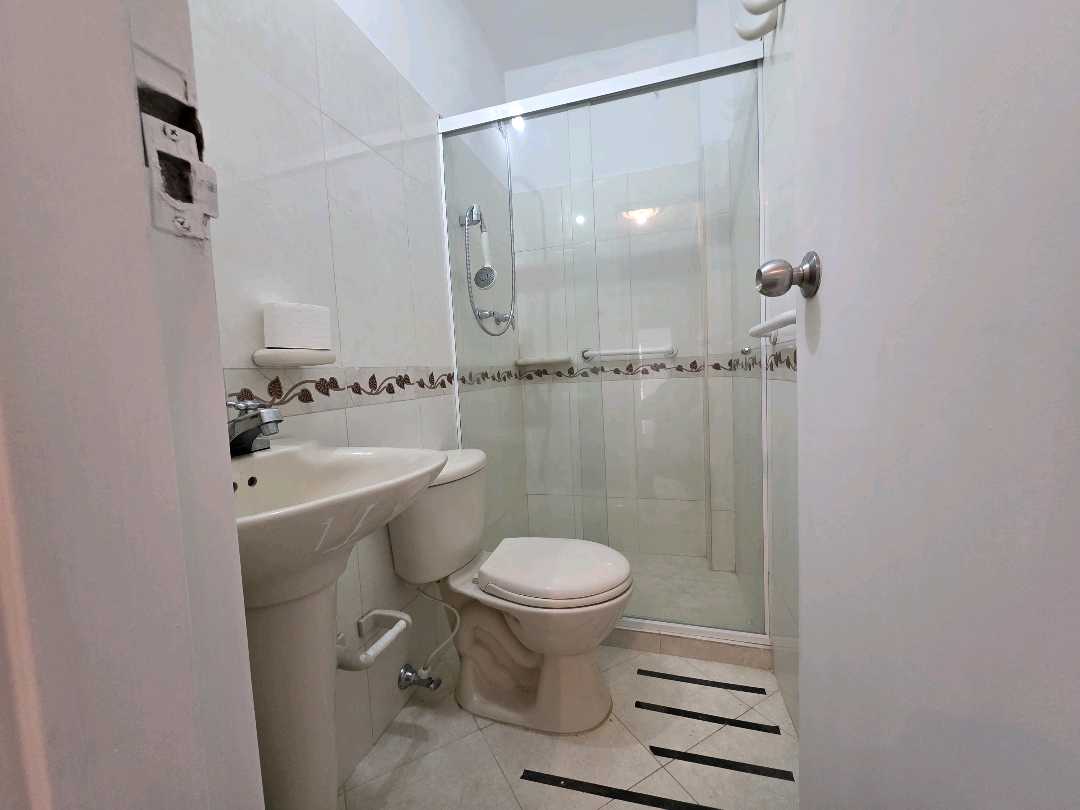 Arriendo apartamento sector la america