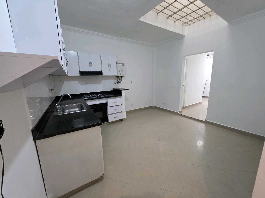 Arriendo apartamento sector la america