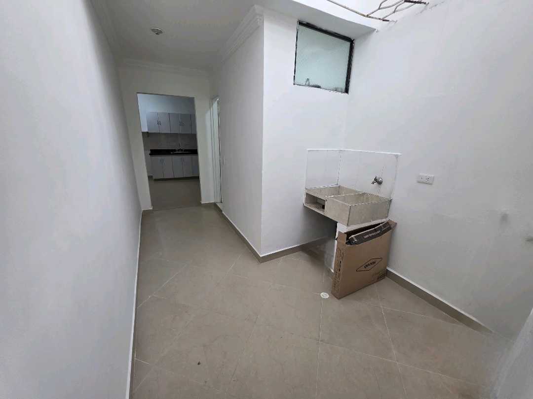 Arriendo apartamento sector la america