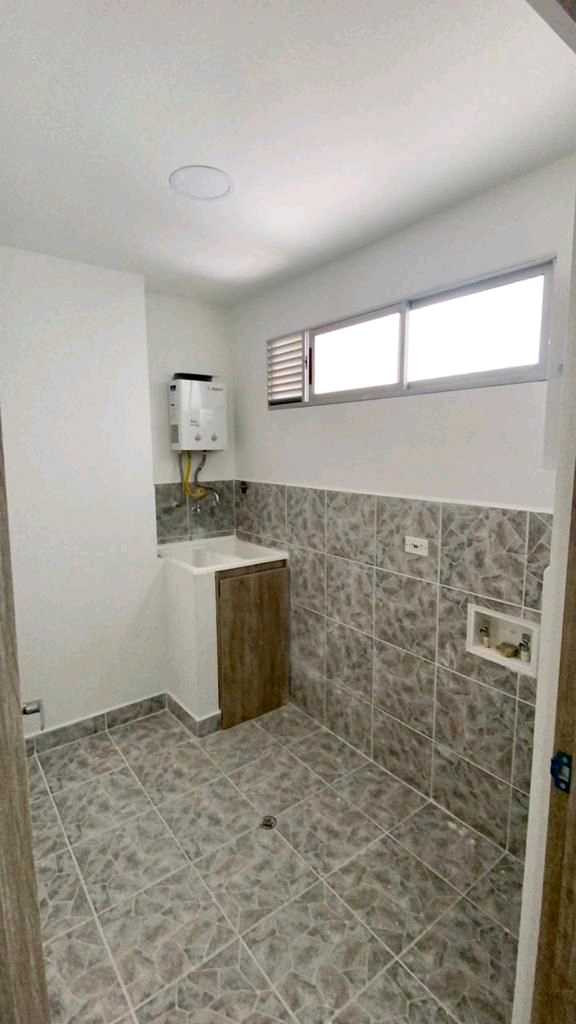 Arriendo apartamento sector la castellana