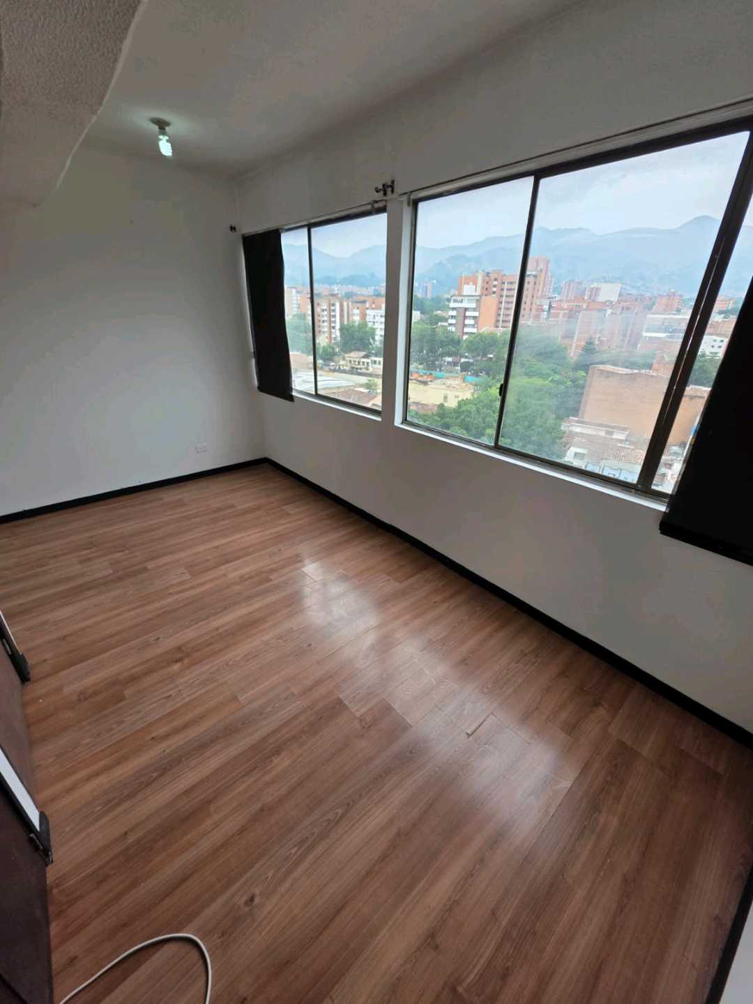 Arriendo apartamento sector laureles