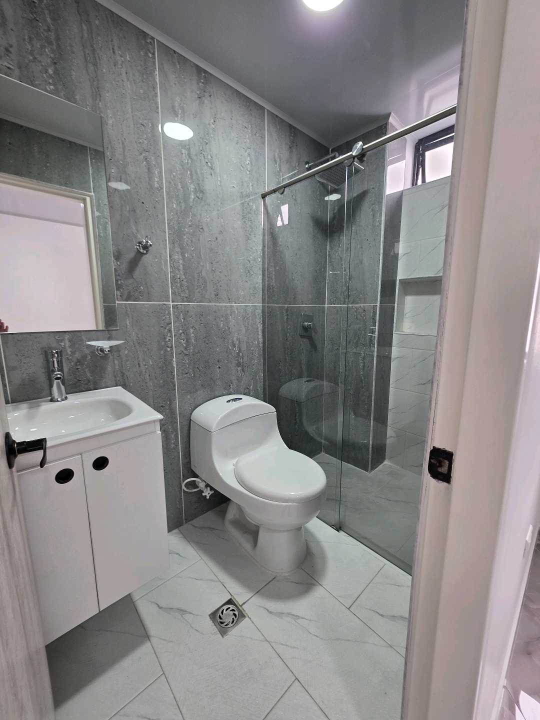 Arriendo apartamento sector simon bolivar