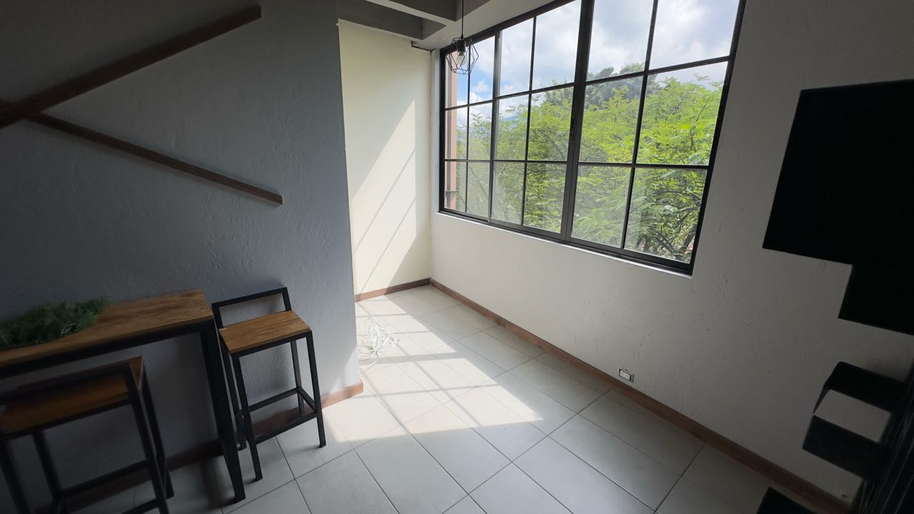 Arriendo apartamento semi-amoblado en el estadio