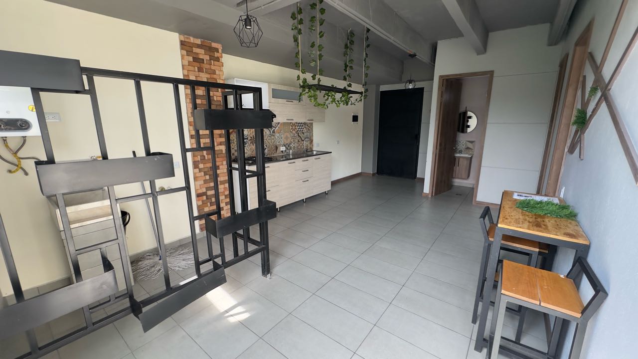 Arriendo apartamento semi-amoblado en el estadio