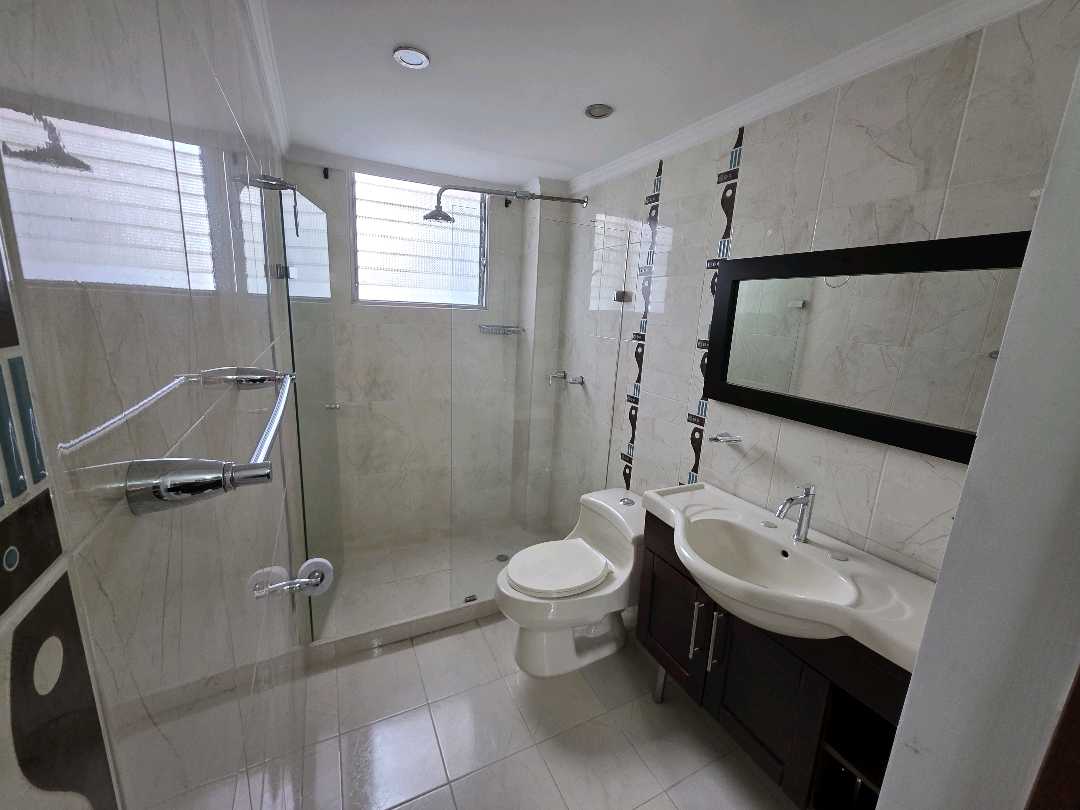 Arriendo apartamento simon bolivar