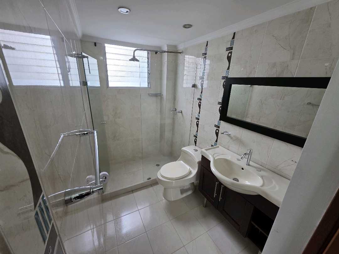 Arriendo apartamento simon bolivar