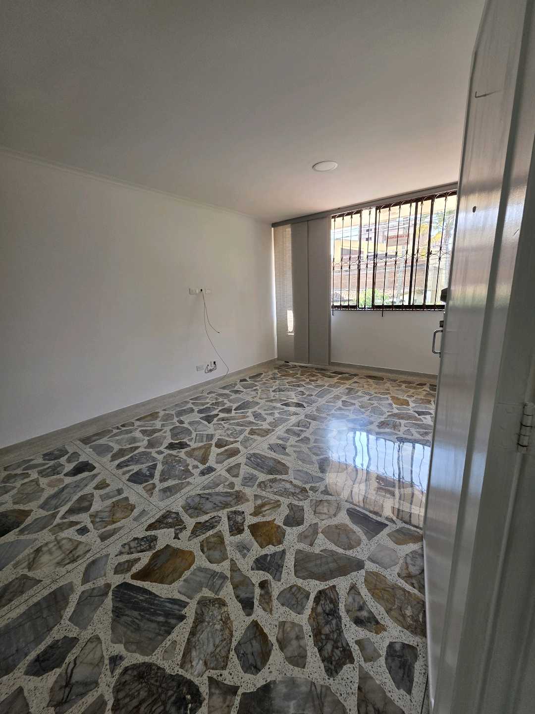Arriendo apartamento simon bolivar