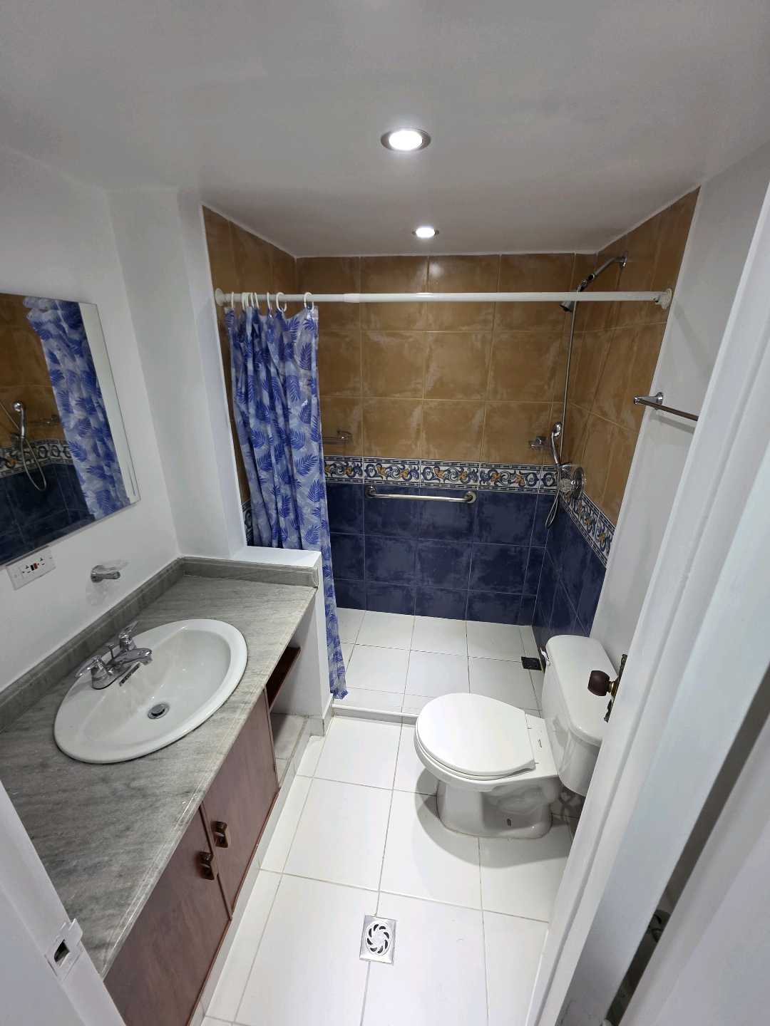 Arriendo apartamento simon bolivar