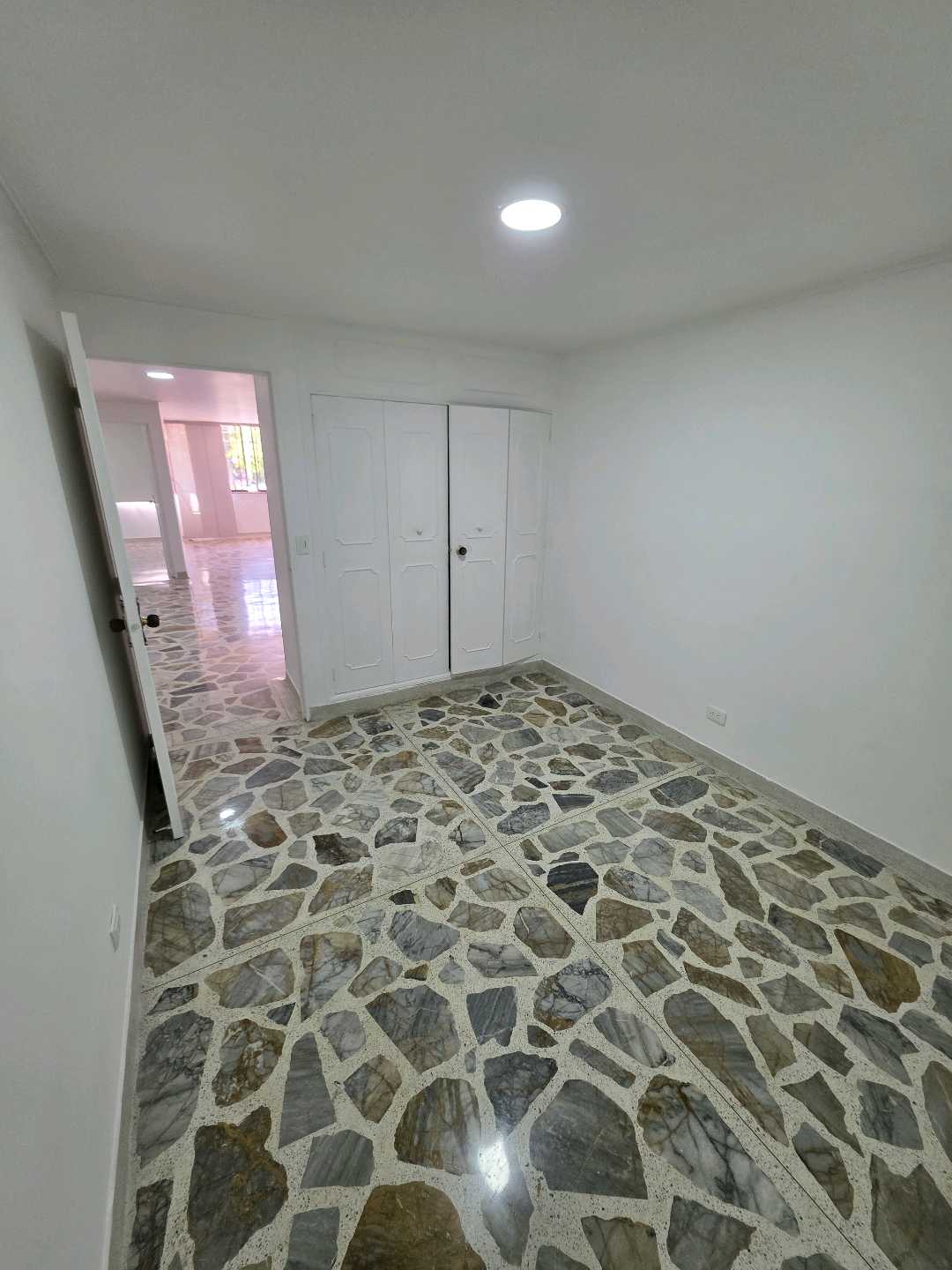 Arriendo apartamento simon bolivar