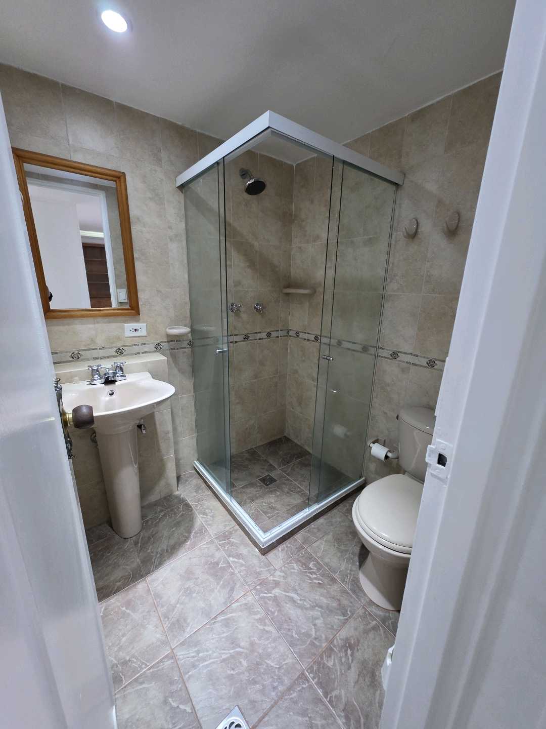 Arriendo apartamento simon bolivar