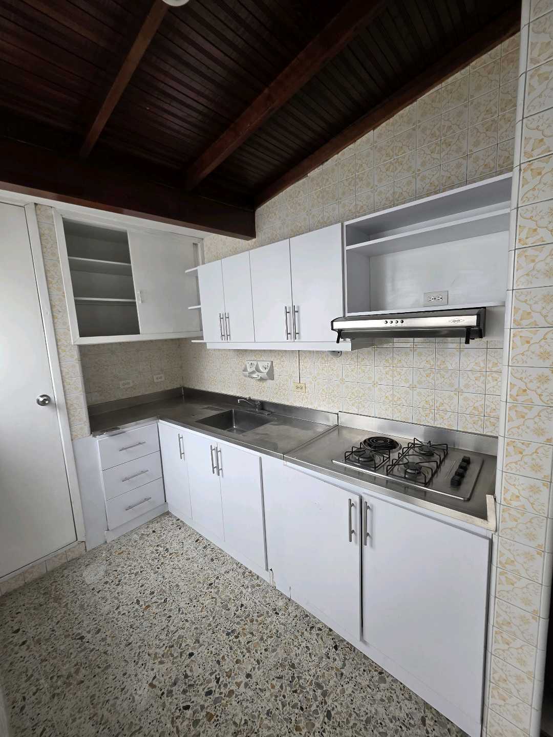 Arriendo apartamento simon bolivar