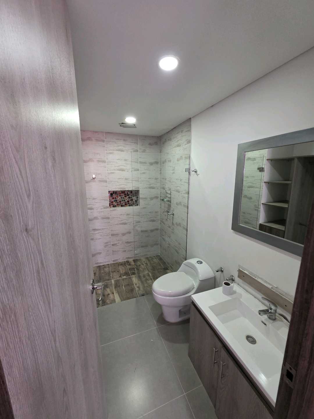 Arriendo apartamento velodromo