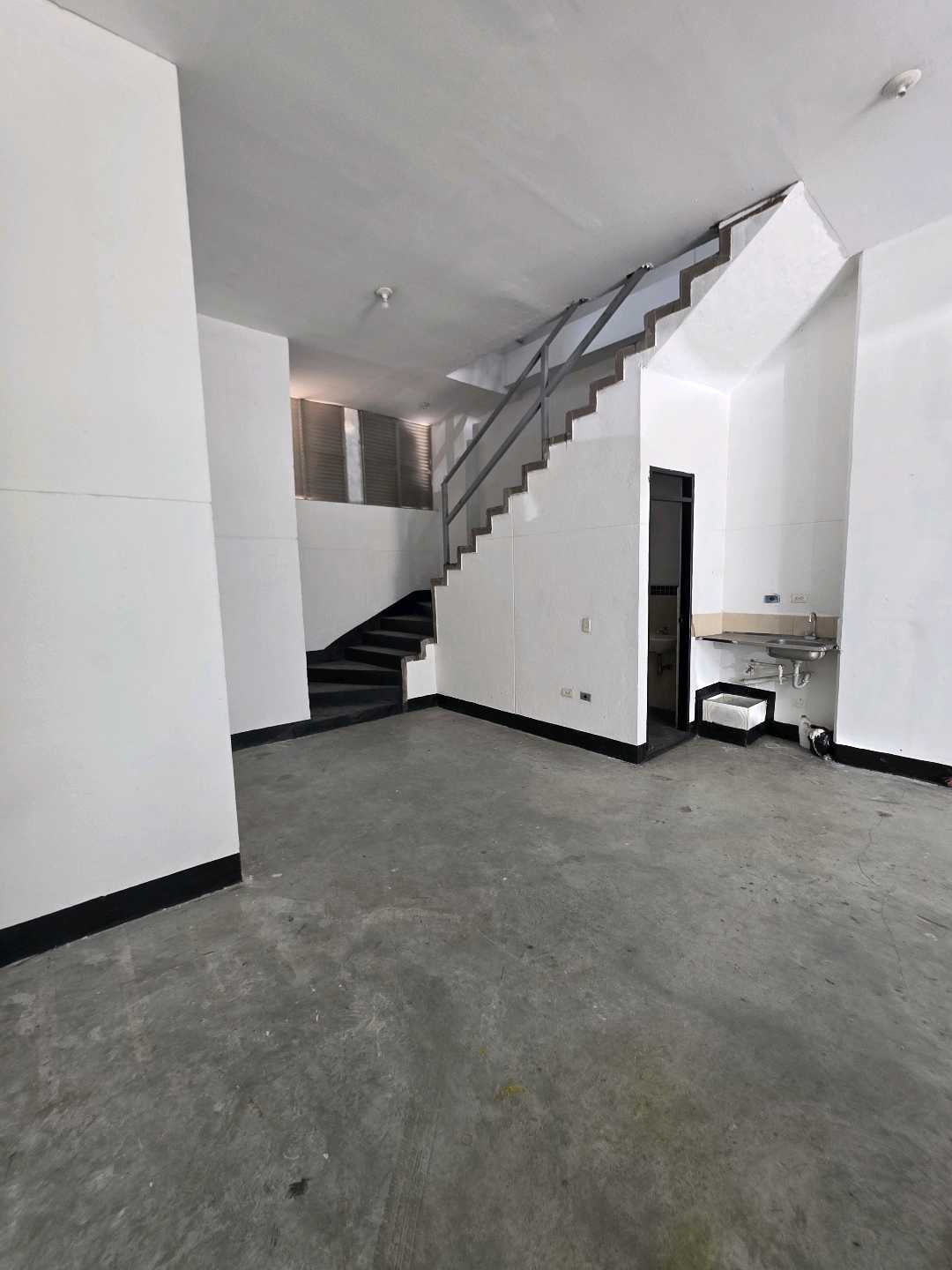 Arriendo bodega en guayabal