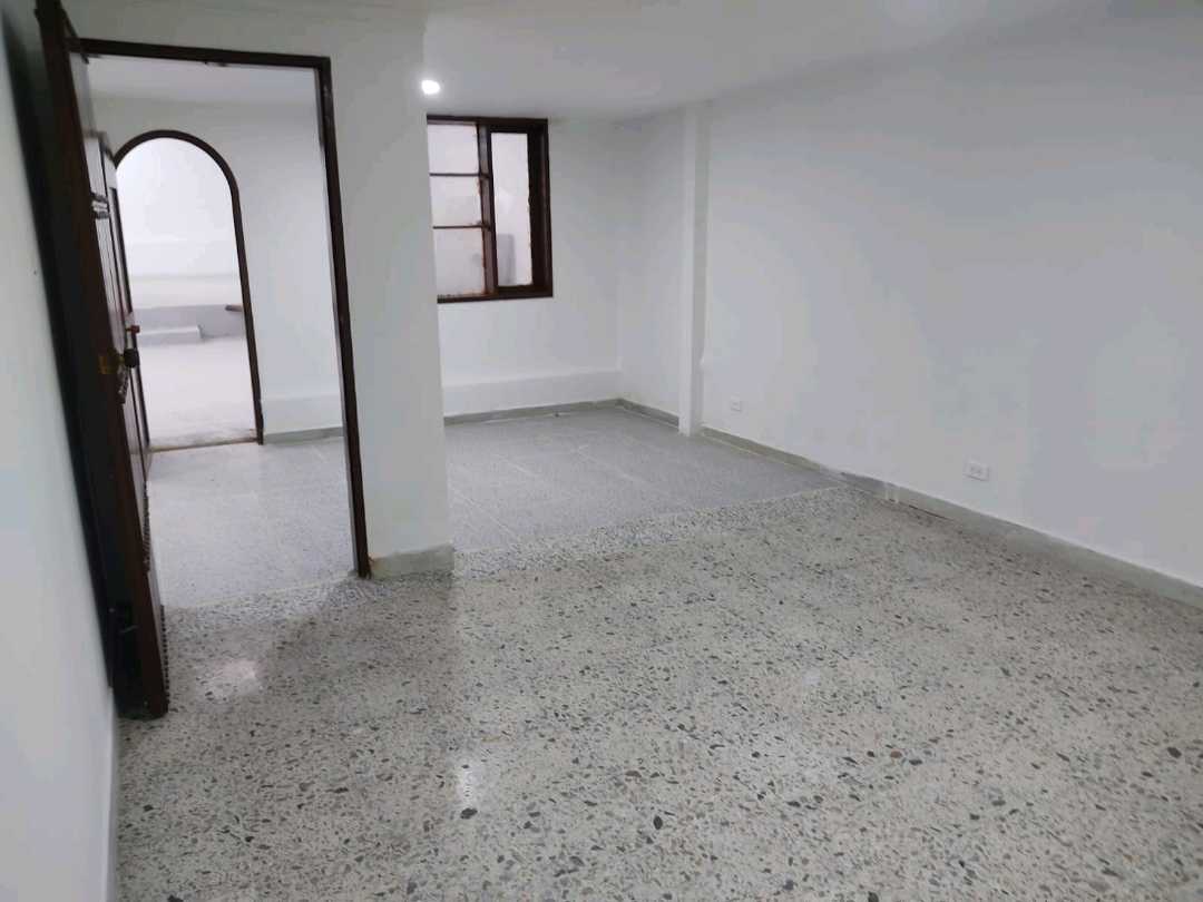 Arriendo bodega floresta
