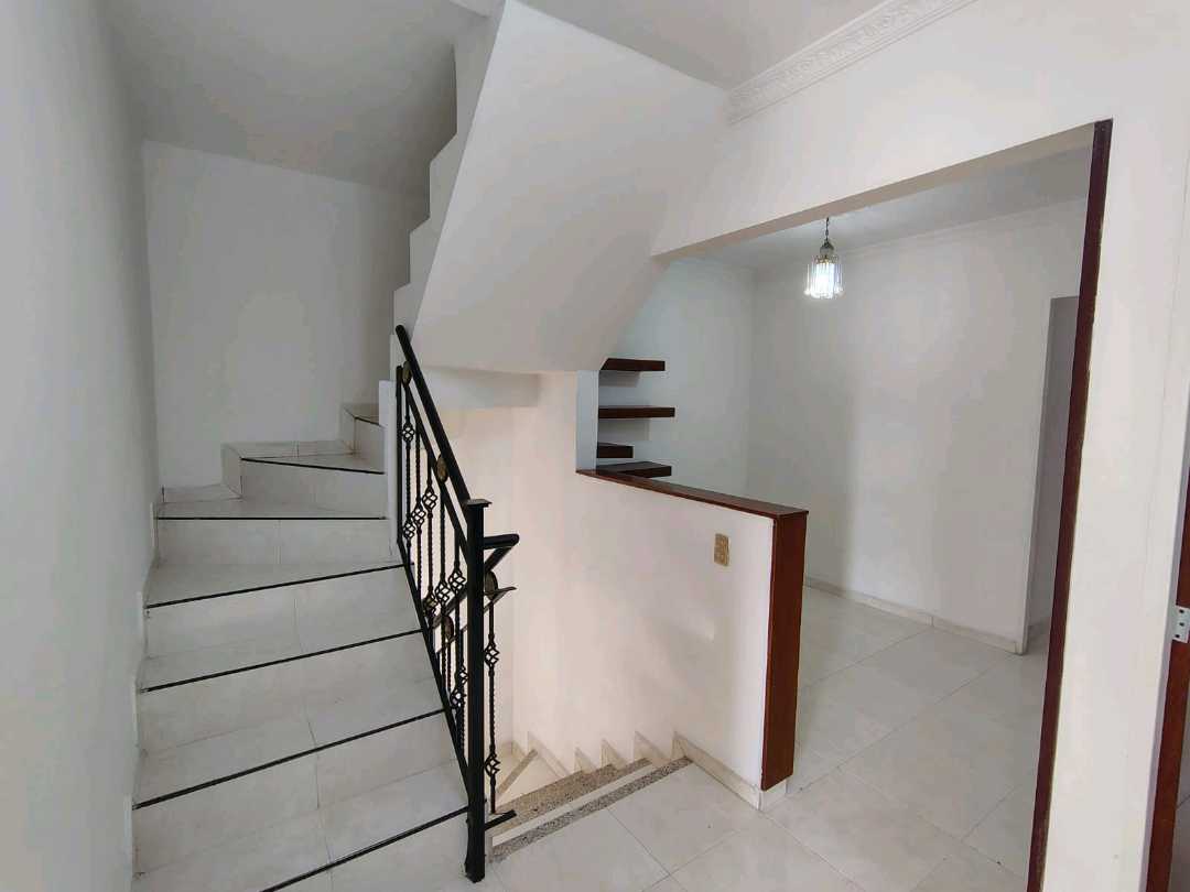 ARRIENDO CASA AL SUR DE CALI BARRIO CIUDAD 2000