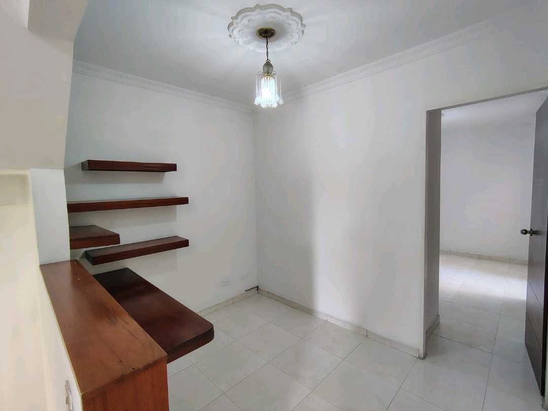 ARRIENDO CASA AL SUR DE CALI BARRIO CIUDAD 2000