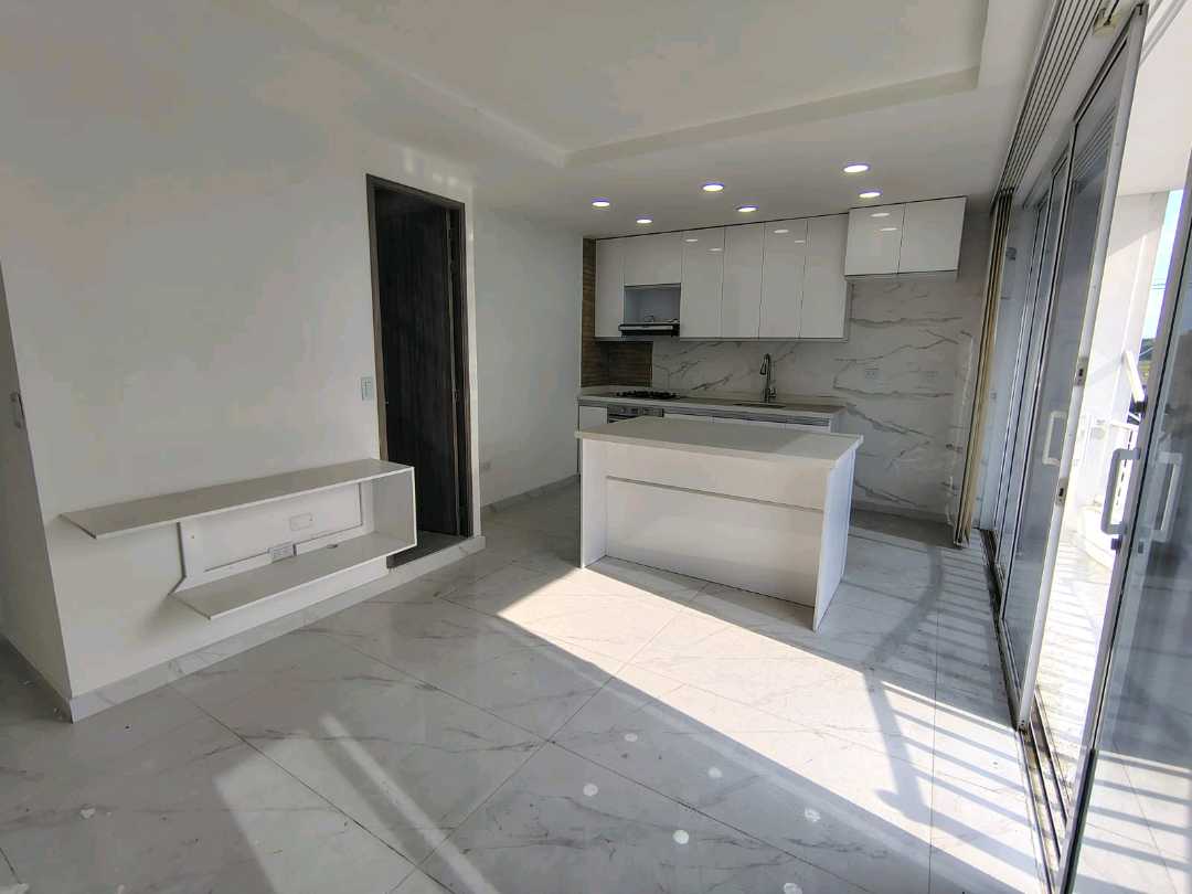 ARRIENDO CASA AL SUR DE CALI BARRIO CIUDAD 2000