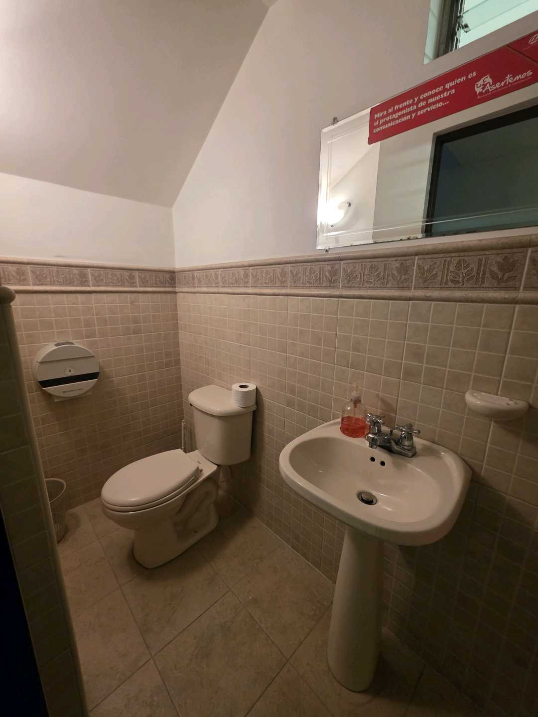 Arriendo casa belen