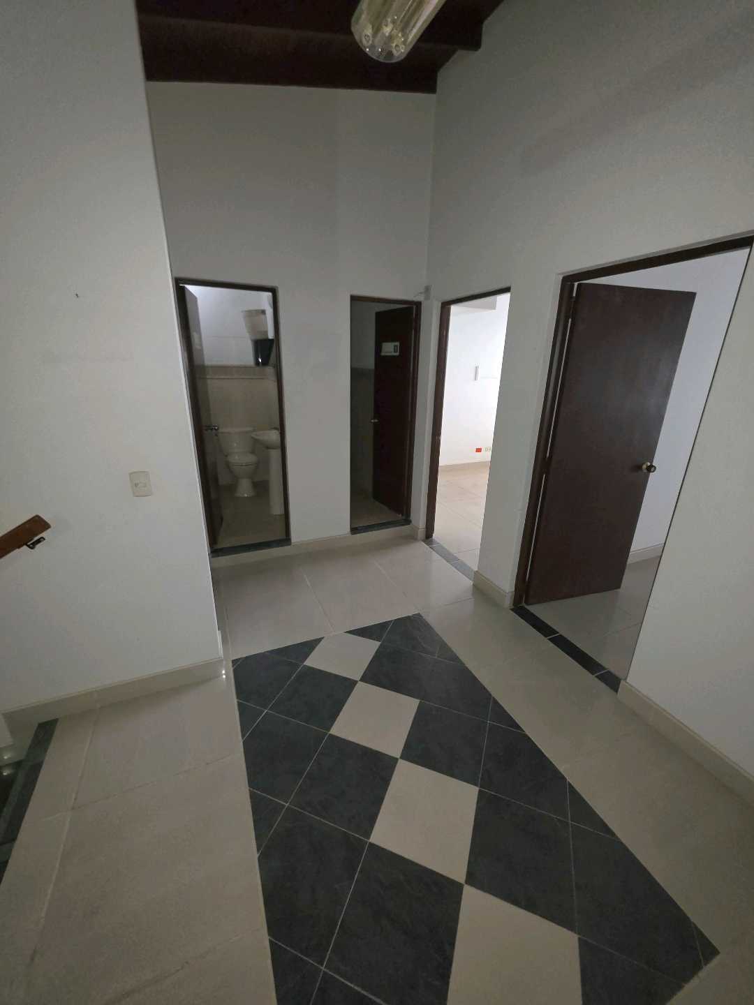 Arriendo casa belen