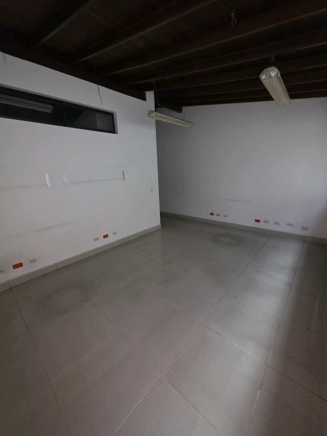 Arriendo casa belen