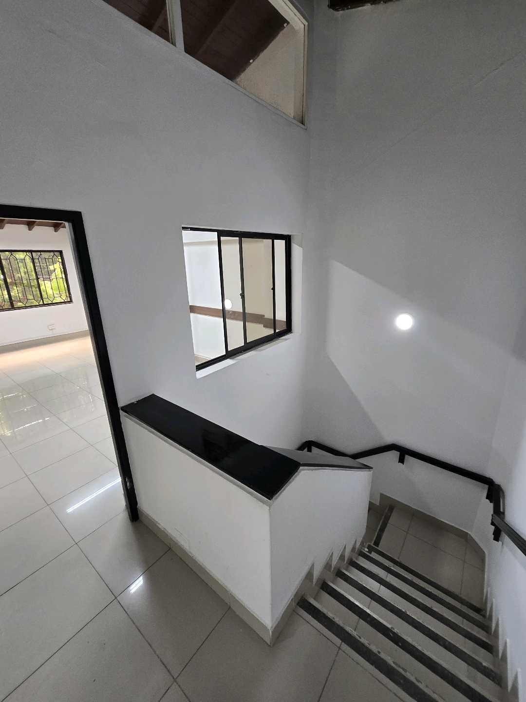 Arriendo casa belen Miravalle